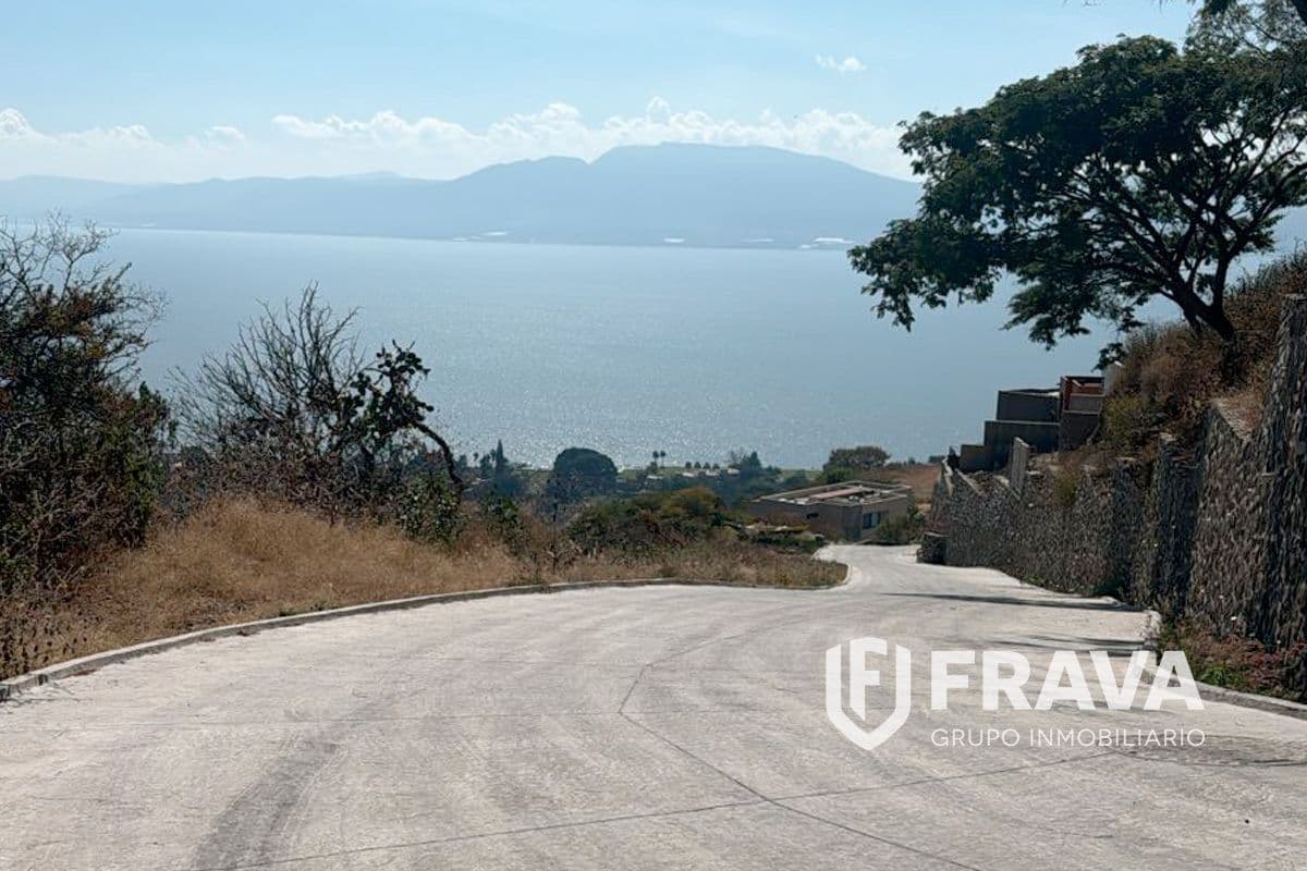 VENTA DE TERRENO EN AJIJIC