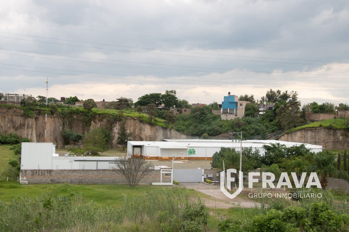 VENTA DE BODEGA EN TALA