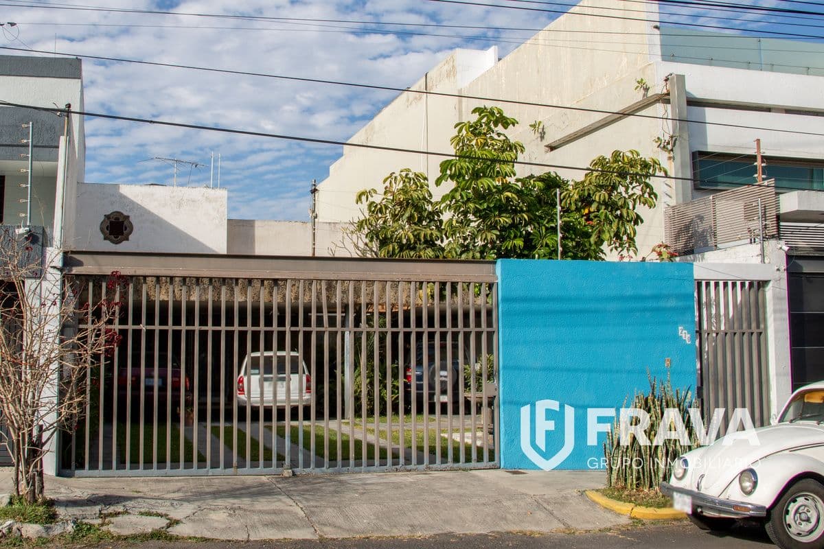 CASA EN VENTA EN CIUDAD DEL SOL UNA SOLA PLANTA