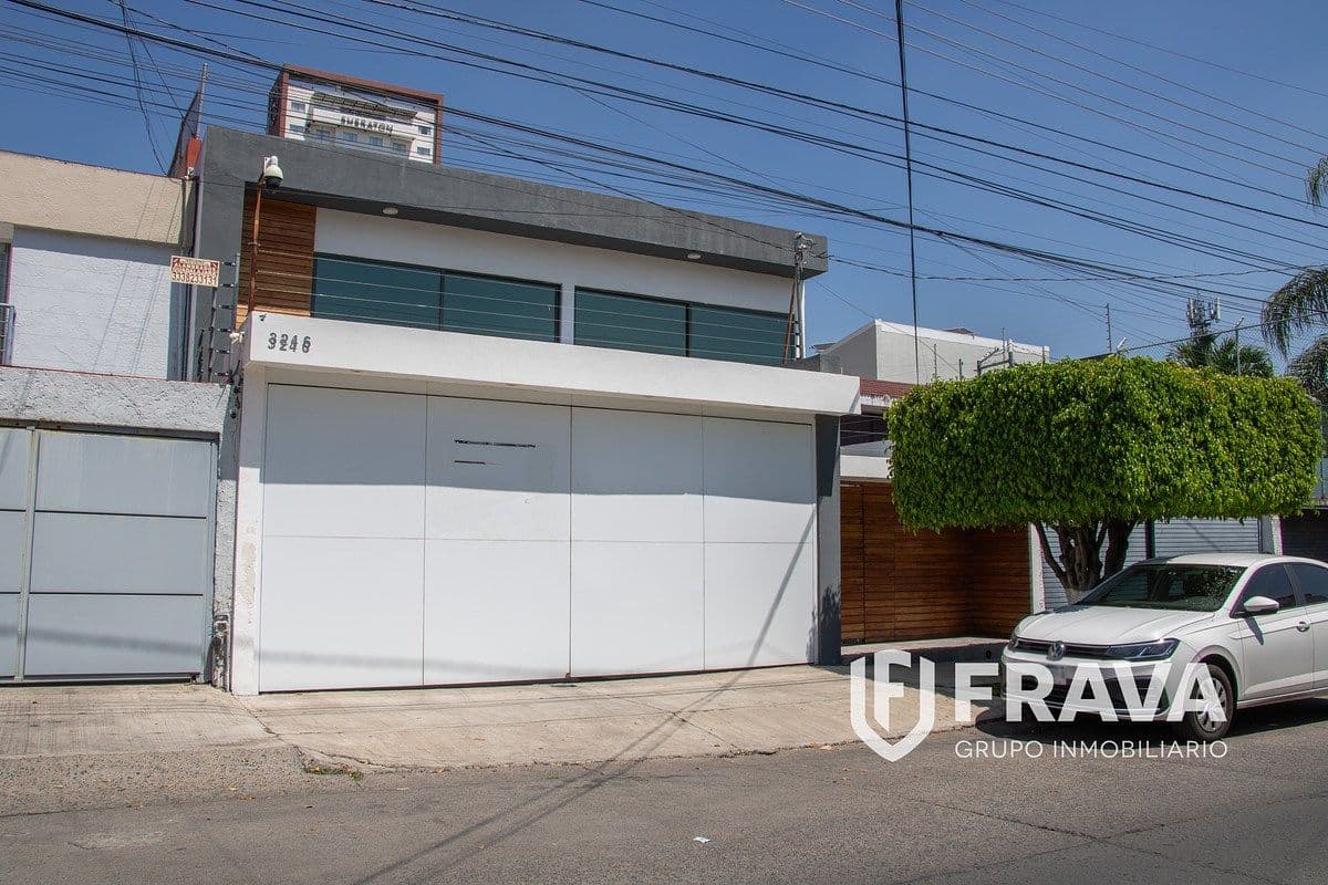 CASA EN VENTA EN FRACC. VERDE VALLE