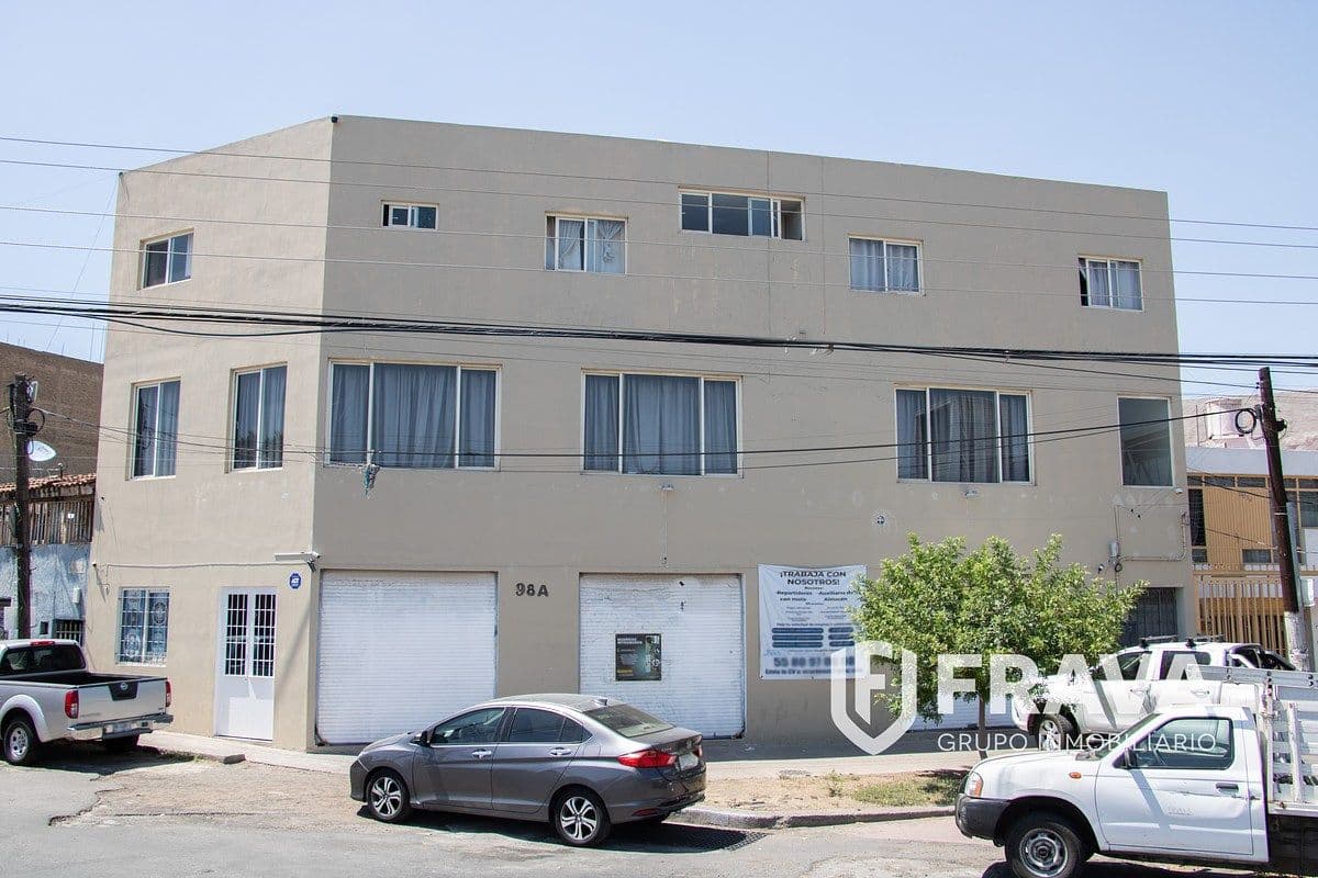 RENTA DE ESTETICA EN PLANTA ALTA