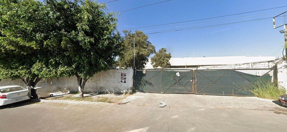 TERRENO EN RENTA EN ALAMO ORIENTE, TLAQUEPAQUE.